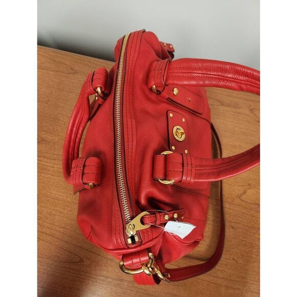 NWT Marc By Marc Jacobs Red Leather Turnlock Shoulder Crossbody - Picture 5 of 10